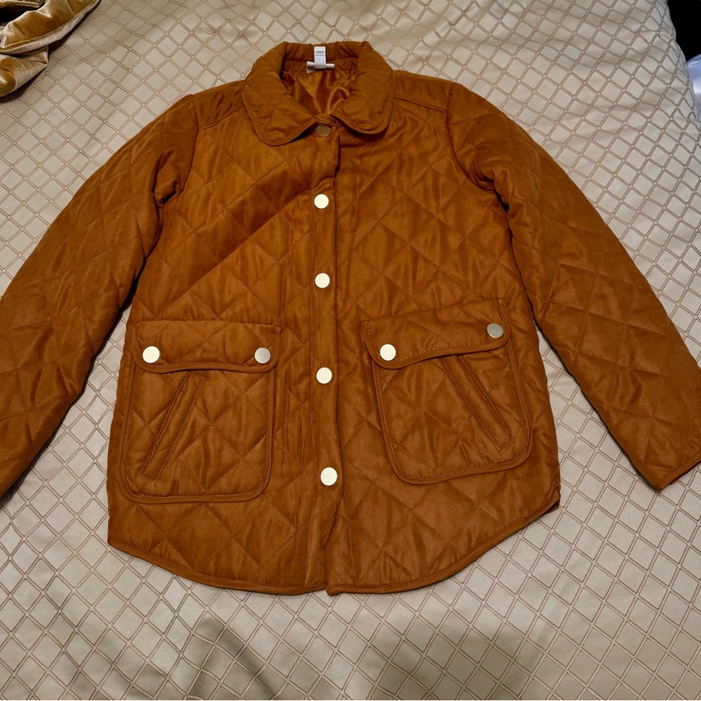 Cute puffer jacket. Vibrant copper color.